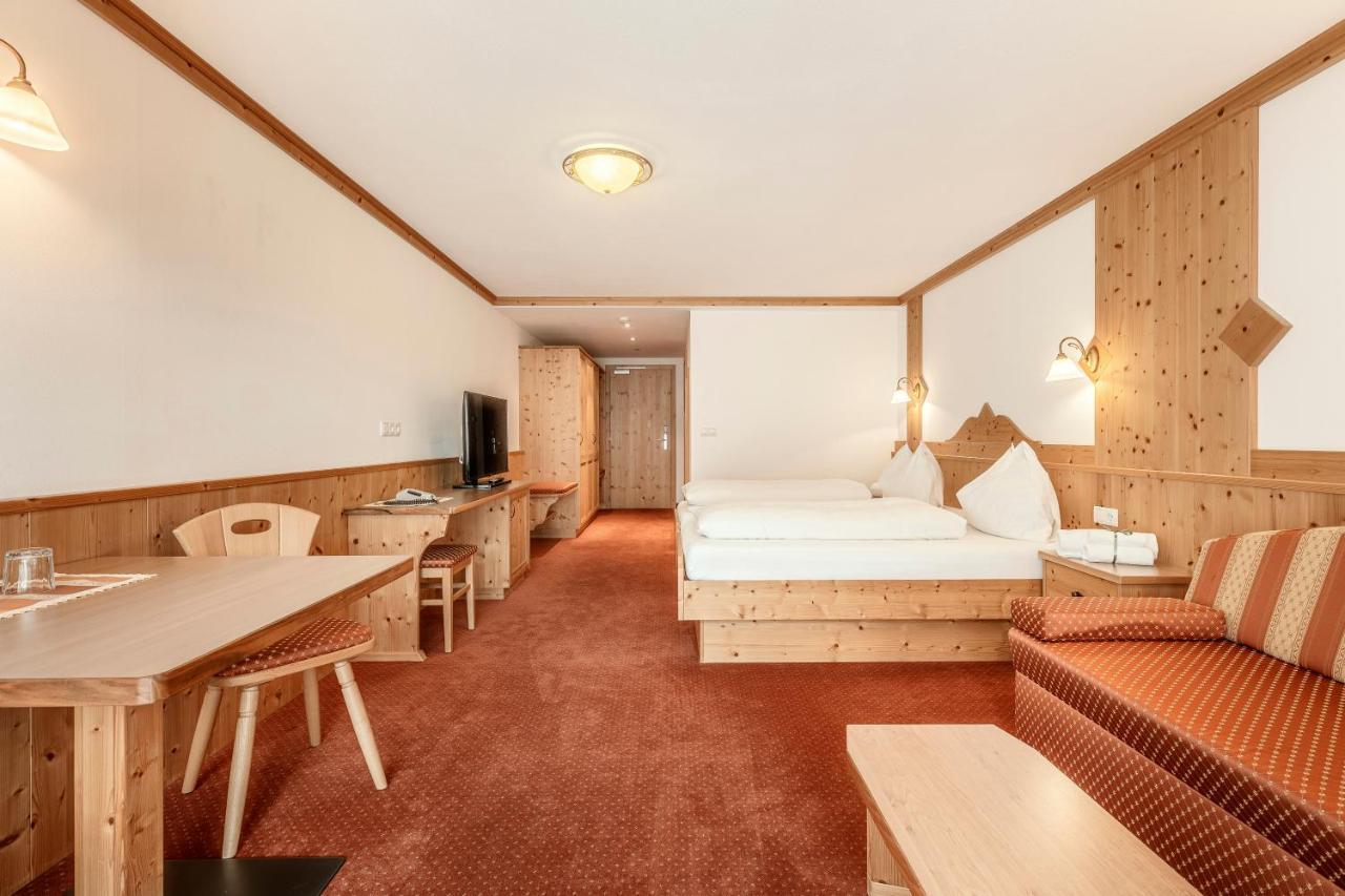 Christeinerhof Hotel Santa Cristina Val Gardena Buitenkant foto