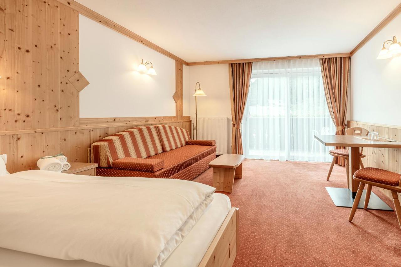 Christeinerhof Hotel Santa Cristina Val Gardena Buitenkant foto