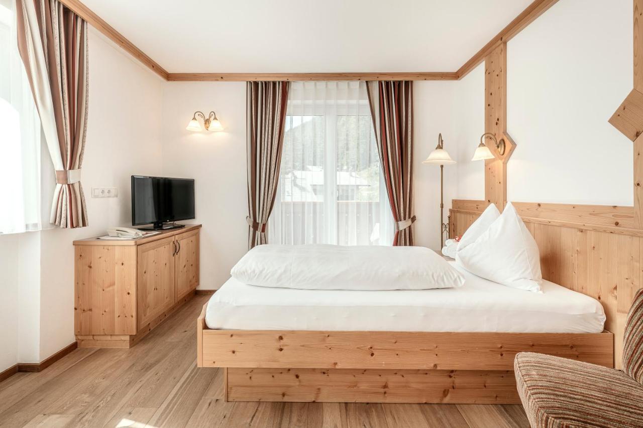 Christeinerhof Hotel Santa Cristina Val Gardena Buitenkant foto