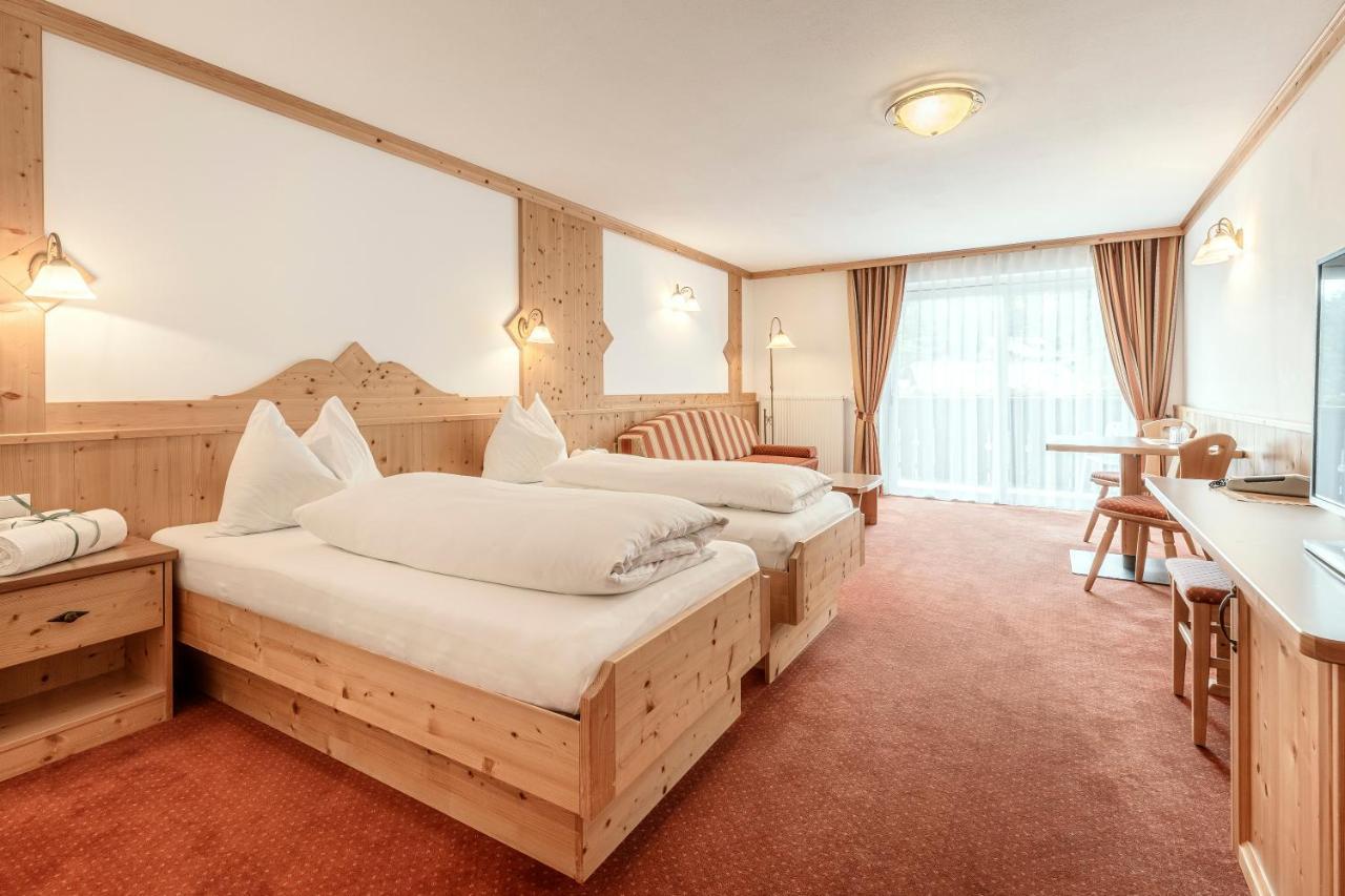 Christeinerhof Hotel Santa Cristina Val Gardena Buitenkant foto