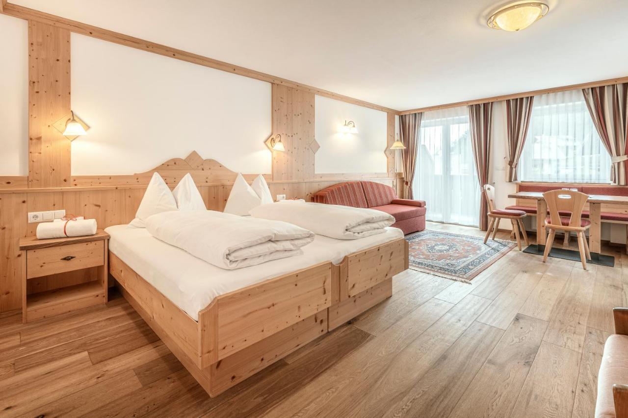Christeinerhof Hotel Santa Cristina Val Gardena Buitenkant foto