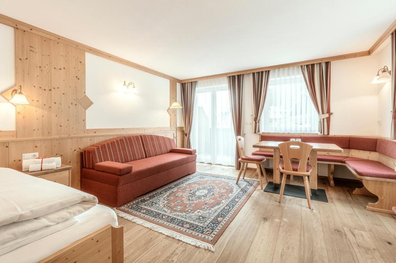 Christeinerhof Hotel Santa Cristina Val Gardena Buitenkant foto