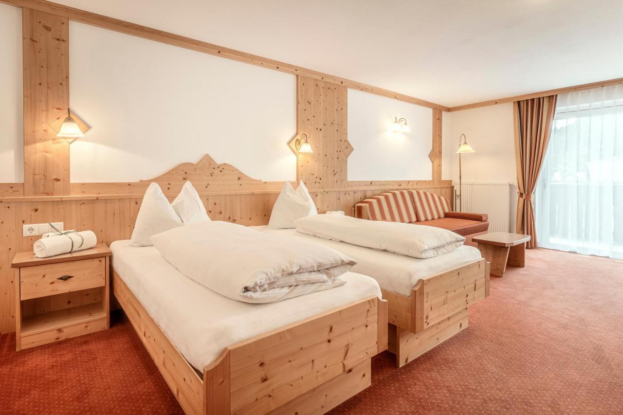Christeinerhof Hotel Santa Cristina Val Gardena Buitenkant foto